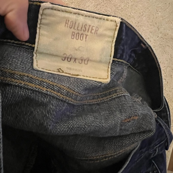 Hollister Men's Dark Blue Boot Cut Jeans - Picture 2 of 3